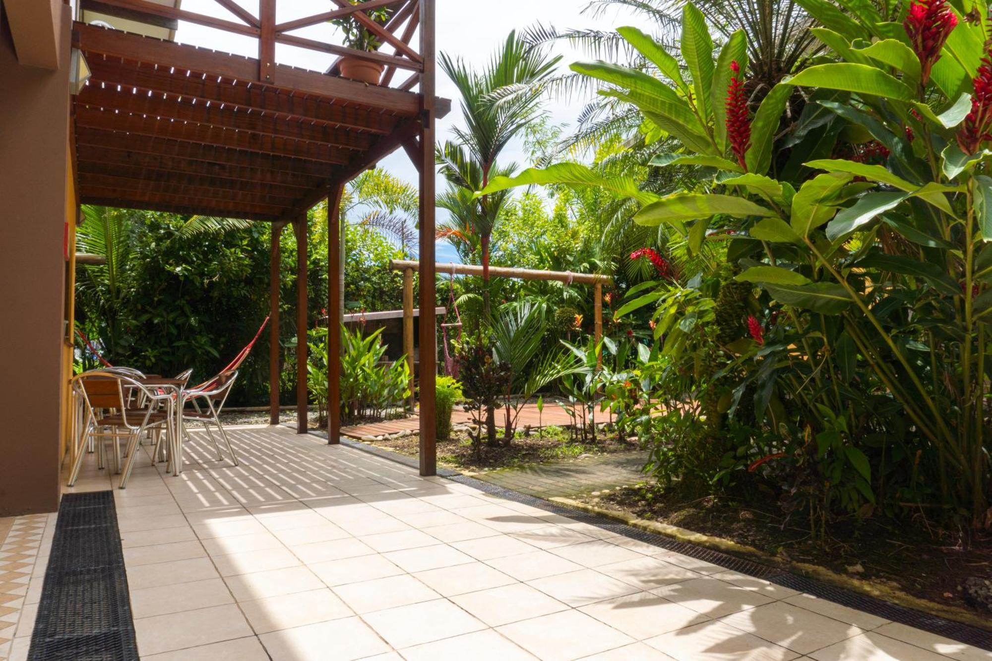 Pagalu Hostel Puerto Viejo de Talamanca エクステリア 写真